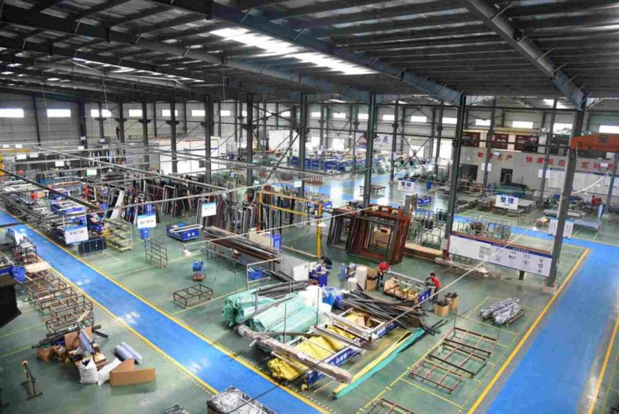 HongKong LCM Construction Co., Limited خط تولید سازنده